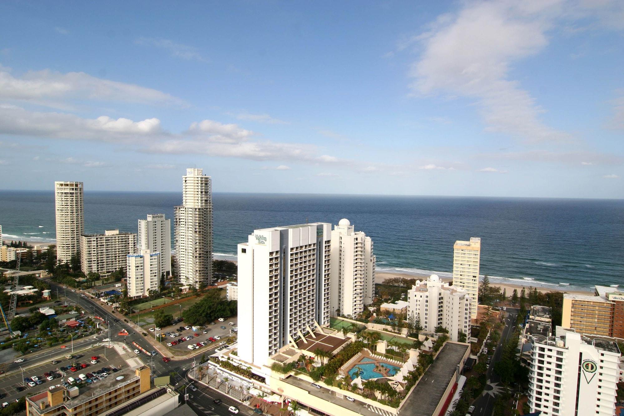 Mantra Towers Of Chevron Aparthotel Surfers Paradise Exterior photo